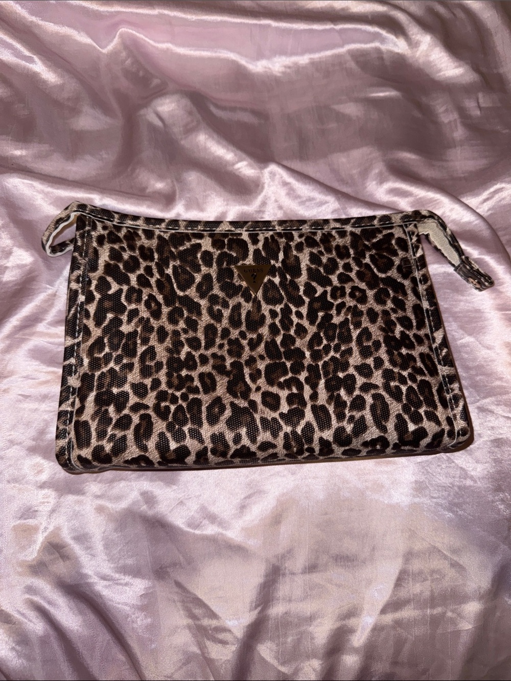 NWT Guess Leopard Print Wristlet Clutch - Brown Leopard Pattern